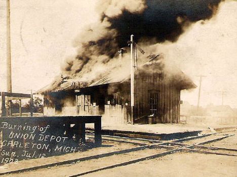 Carleton MI Depot Fire